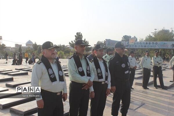 مراسم عطر افشانی گلزار شهدا، گرامیداشت هفته نیروی انتظامی  دراسلامشهر