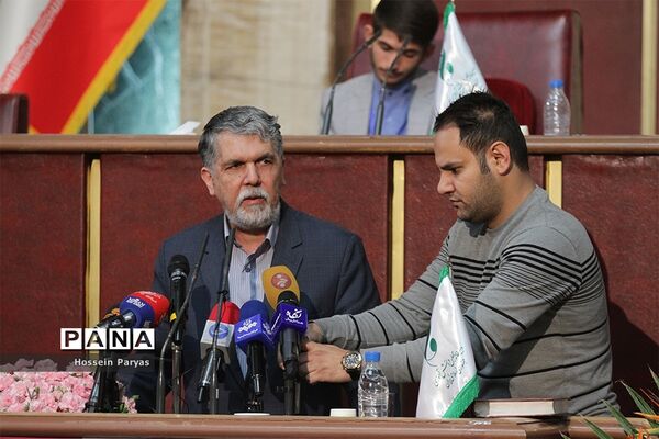 افتتاح نهمین دوره مجلس دانش آموزی
