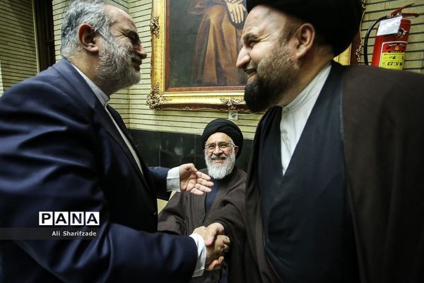 مراسم ختم مرحومه فاطمه زندبار، والده محسن و پرویز اسماعیلی