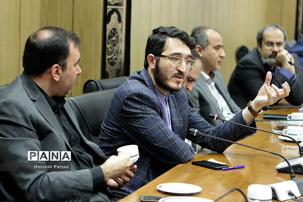 نشست مشورتی وزیر آموزش و پرورش با مدیران رسانه‌ها