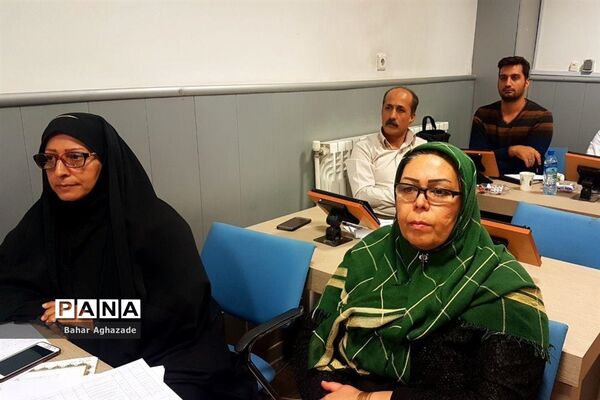 جلسه هم‌اندیشی مدیران مجری طرح تدبیر در فشافویه