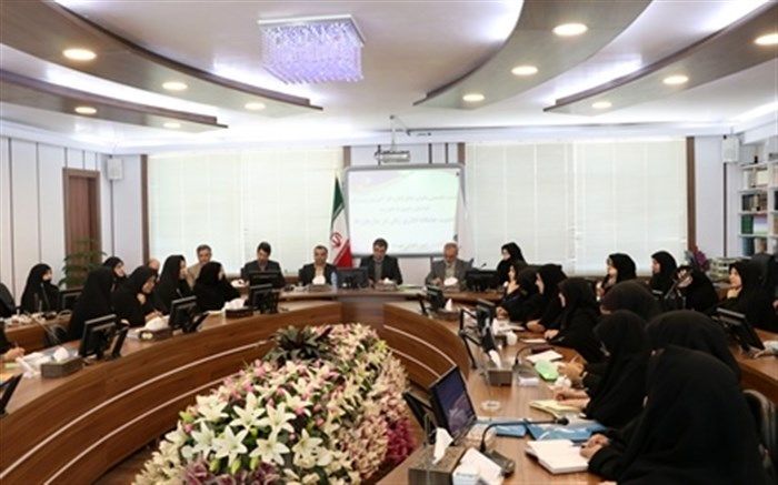 نگاه بر اساس شایسته سالاری و دور از دیدگاه های جنسیتی در انتصابات آموزش و پرورش