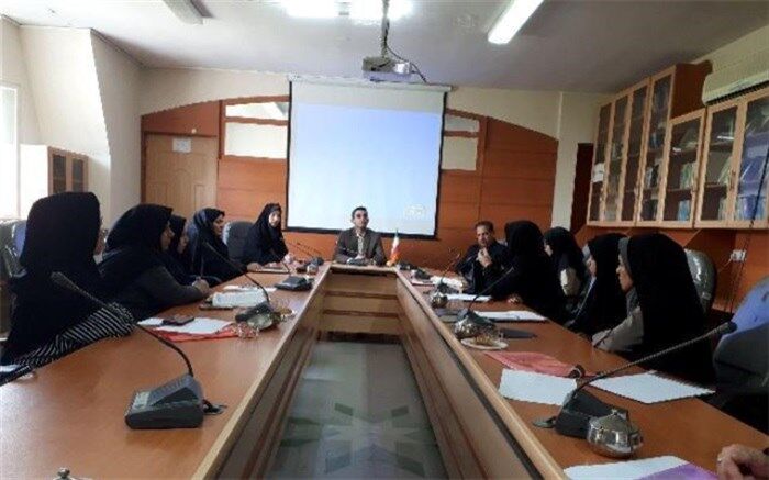 خرید کتاب‌های کمک درسی در مقطع ابتدایی ممنوع است