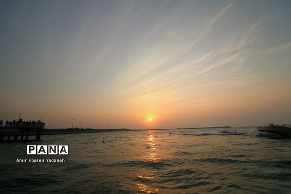 مانور نیروی دریایی جزیره کیش به مناسبت هفته ناجا در جزیره کیش