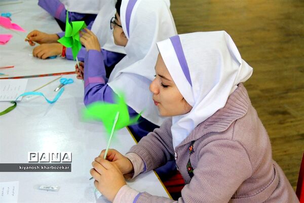 حضور دانش آموزان در کانون فکری ، کودکان و نوجوانان آذربایجان غربی «بمناسبت روز جهانی کودک»
