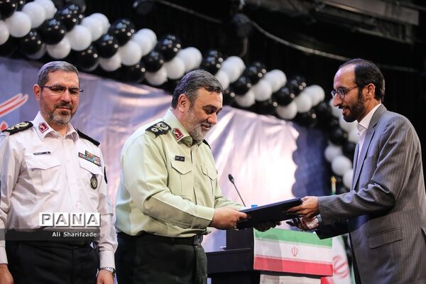 همایش ملی طلایه داران فرهنگ ترافیک