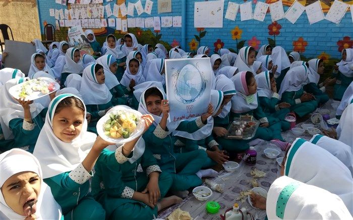 برگزاری روز جهانی تخم مرغ در نی­ریز/ مصرف روزانه یک عدد تخم مرغ برای سلامتی ضروری است