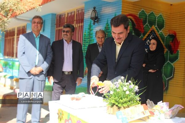 اجرای طرح وارنیش فلوراید در مدارس خراسان جنوبی
