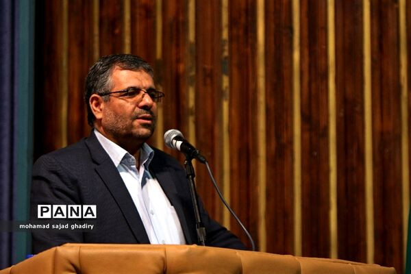 همایش بهداشت  روان با محوریت همیاران مشاور