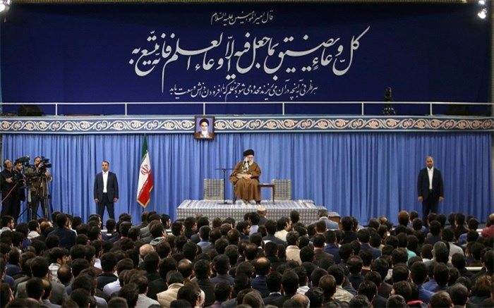 رهبر انقلاب: برنامه دشمن تصویرسازی غلط از ایران است