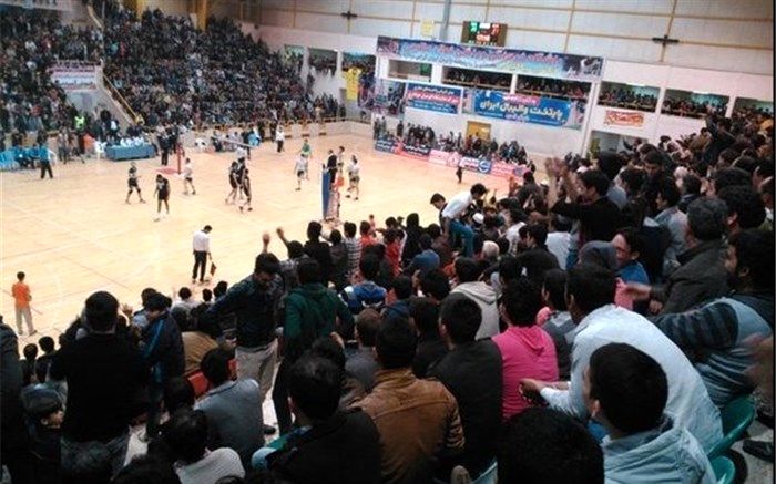 تیم والیبال شهرداری گنبدکاووس لیگ برتر را با پیروزی آغاز کرد