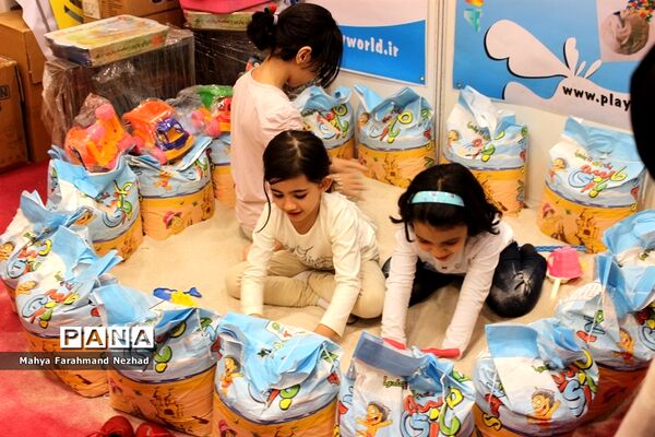 اولین نمایشگاه دنیای اسباب بازی و سرگرمی
