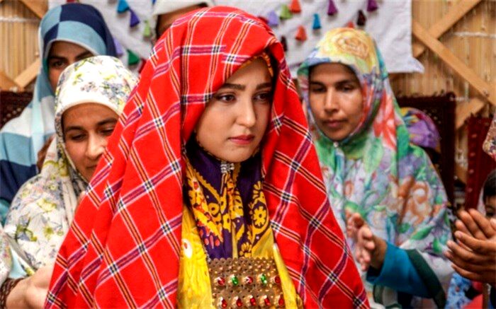 مهسا هاشمی، بازیگر سریال «بازی نقاب‌ها»:  برای نقش صحرا بازیگران بسیاری کاندیدا بودند