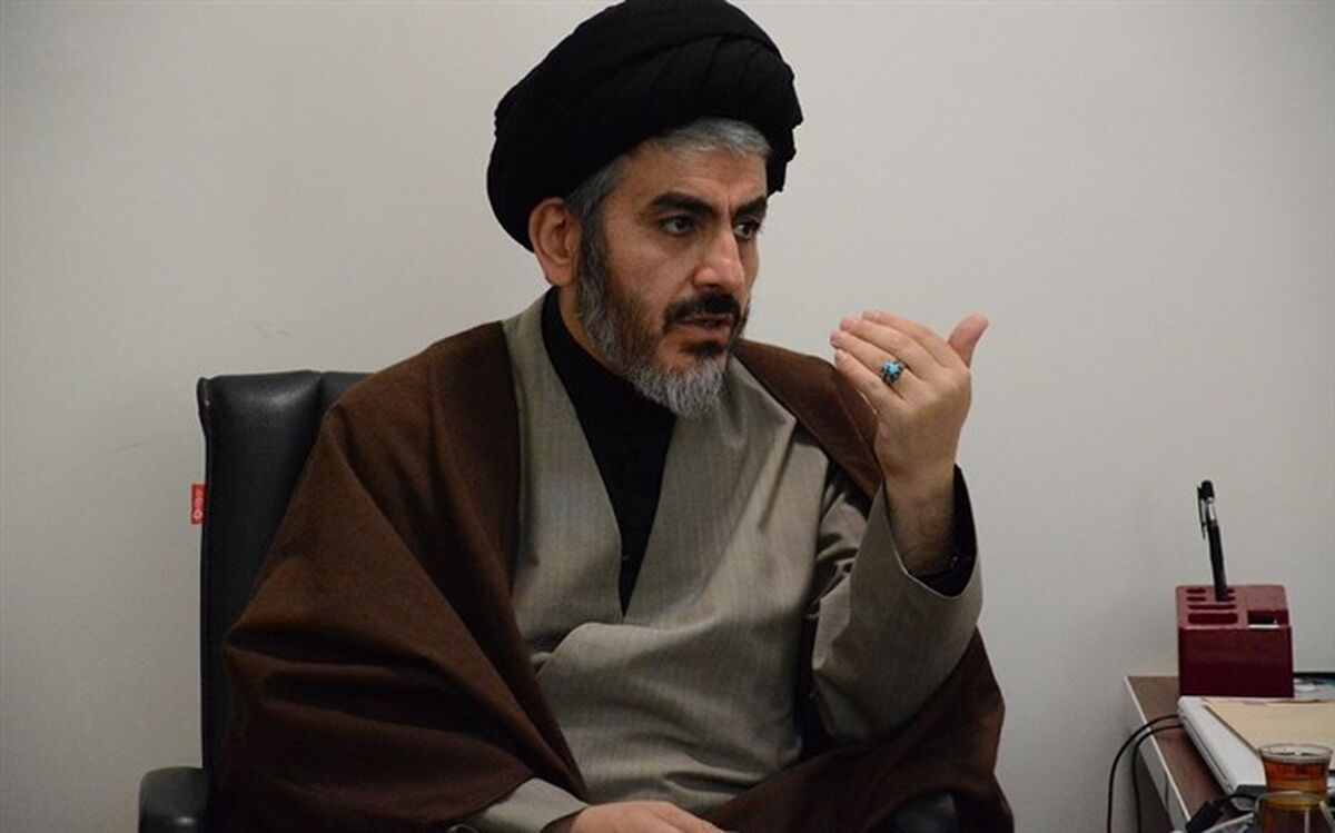 خدمات بیمه سلامت به درستی در جامعه اطلاع رسانی شود