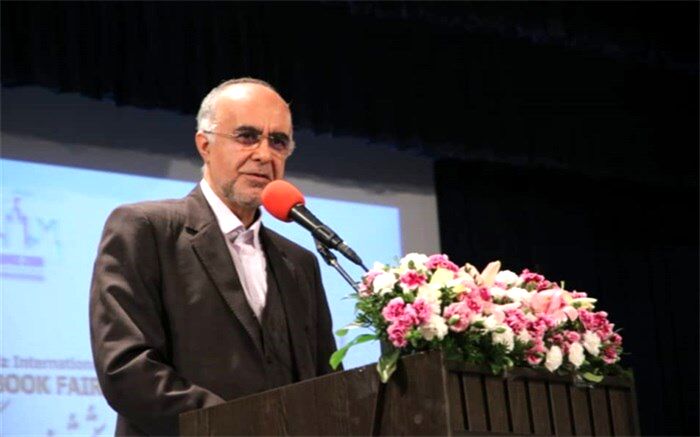 معاون پارلمانی وزارت ارشاد: تجهیز کتابخانه های روستایی یکی از اهداف مهم  است