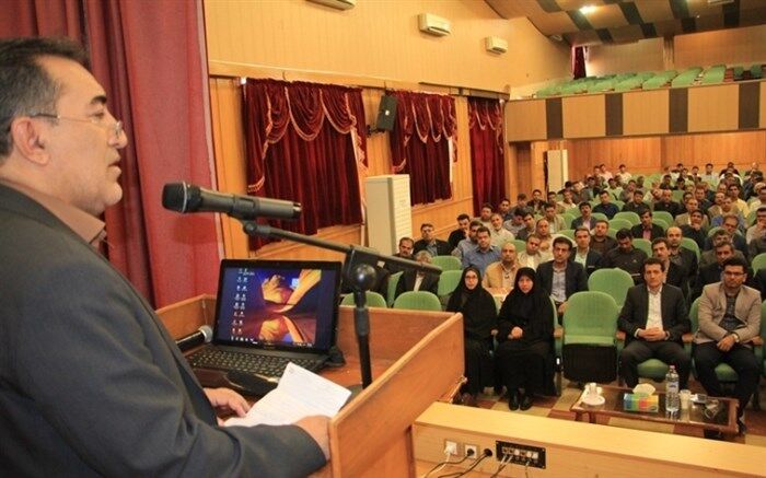 نوع نگرش جوانان و نوجوانان ما نسبت به آسیب های اجتماعی نگران کننده است