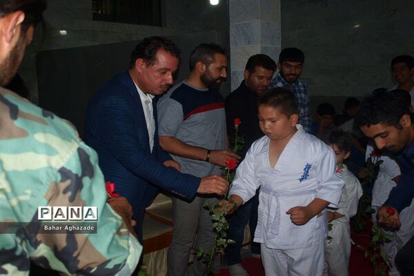 برگزاری مراسم هفته تربیت بدنی در خانه کاراته فشافویه