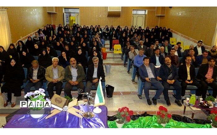 تربیت با اتصال منزل ،مدرسه و مسجد تکمیل می شود