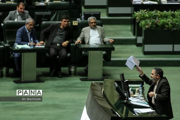 جلسه رای اعتماد به چهار وزیر پیشنهادی دولت