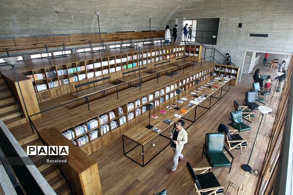 کتابخانه‌های بزرگ و کوچک از سراسر جهان