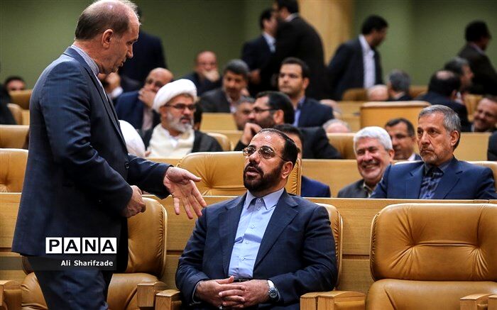 امیری: جلسه رای اعتماد نشانی از تفاهم بین مجلس و دولت بود