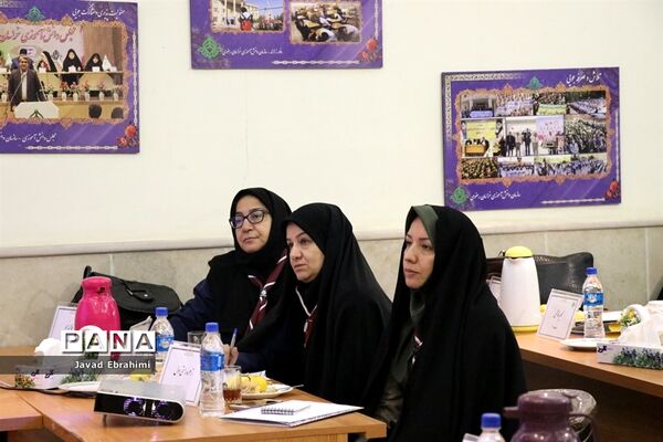 نشست کارشناسان تشکل‌های دانش‌آموزی خراسان رضوی
