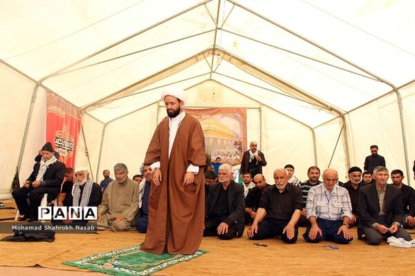 خدمات رسانی به زائرین اربعین در مرز شلمچه