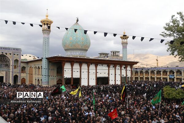 برگزاری مراسم عزاداری اربعین حسینی در شاهچراغ