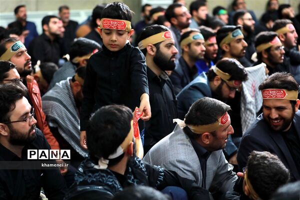 مراسم عزاداری اربعین سیدالشهدا(ع) با حضور هیئت‌های دانشجویی در حسینیه امام خمینی