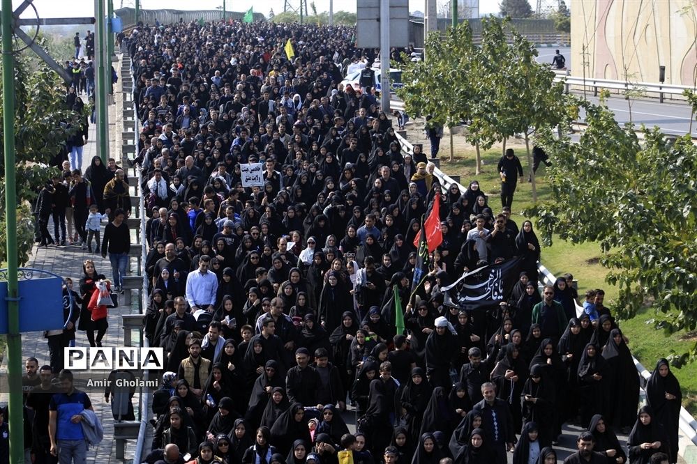 پیاده‌روی جاماندگان اربعین حسینی در تهران - ۲