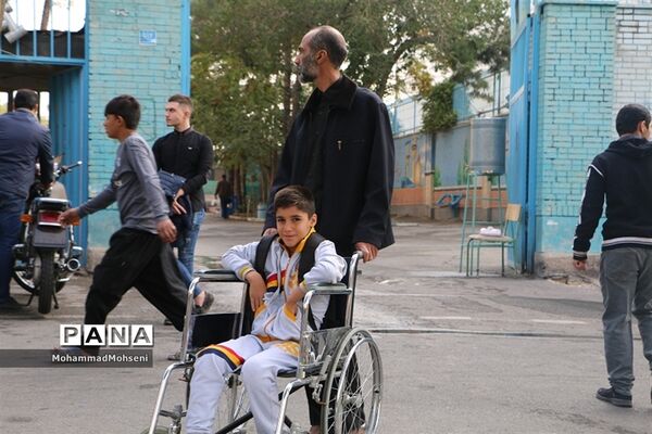 شورحسینی در راهپیمایی  جاماندگان کربلای حسینی