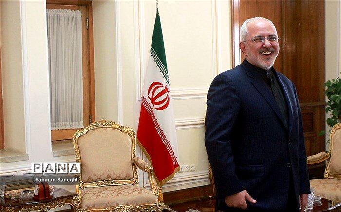 ادعای استعفای ظریف تکذیب شد