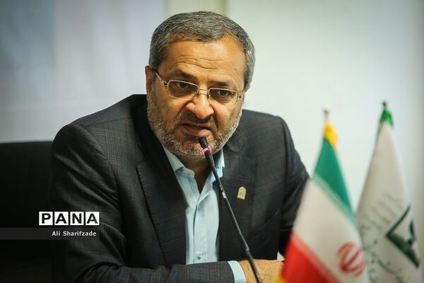 انعقاد تفاهم‌نامه احداث و تجهیز مراکز دارالقرآن الکریم وزارت آموزش و پرورش