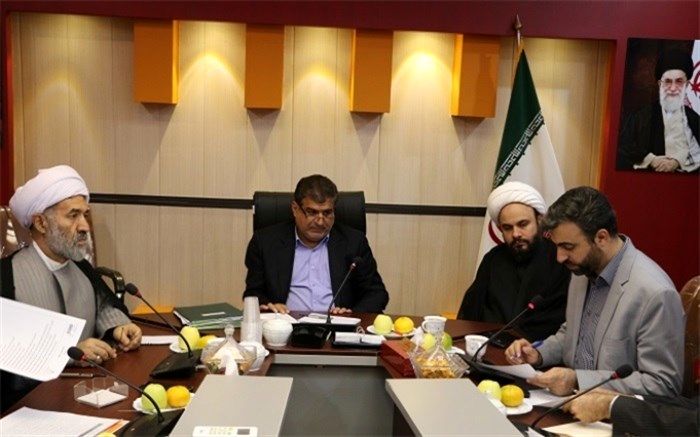 نماز یکی از تاثیر گذارترین عوامل کاهش آسیب های اجتماعی است