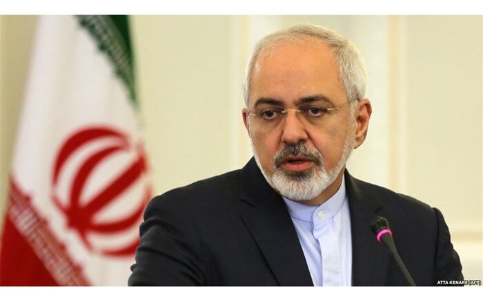 ظریف: هم نفتمان را می‌فروشیم، هم اقتصادمان را حفظ می‌کنیم