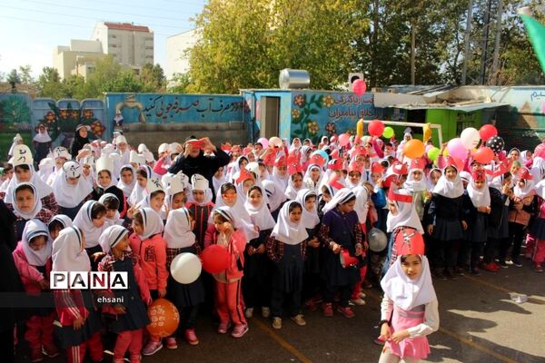 برگزاری المپیاد ورزشی درون مدرسه ای دبستان دخترانه  غیرانتفاعی پویا  ـ یاسوج