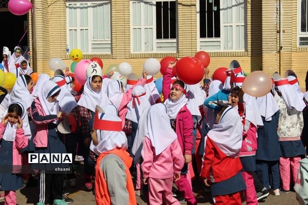 برگزاری المپیاد ورزشی درون مدرسه ای دبستان دخترانه  غیرانتفاعی پویا  ـ یاسوج