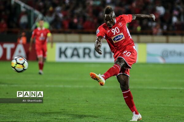 دیدار تیم های فوتبال پرسپولیس و السد قطر