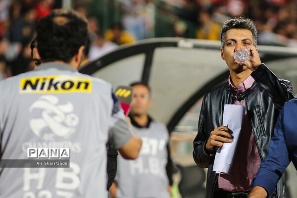 دیدار تیم های فوتبال پرسپولیس و السد قطر
