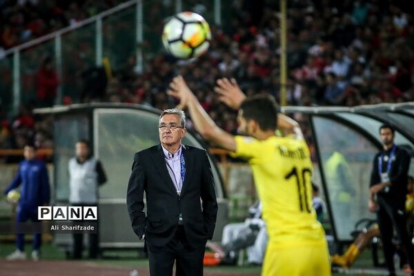 دیدار تیم های فوتبال پرسپولیس و السد قطر