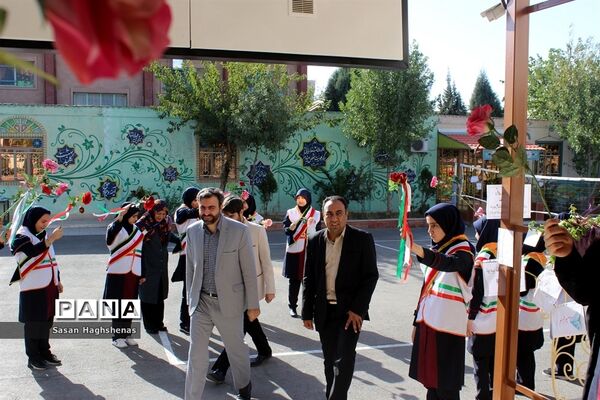 برگزاری بیست ویکمین دوره انتخابات شورای دانش آموزی در اسلامشهر