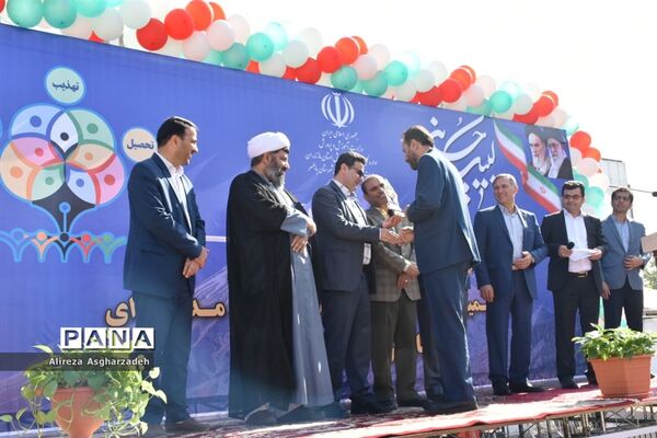 افتتاحیه استانی پنجمین دوره المپیاد ورزشی درون‌مدرسه‌ای در بابلسر