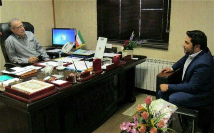 بهترین راه برای در جریان قرار گرفتن مسئولین با مشکلات  مردم برگزاری ملاقات عمومی است