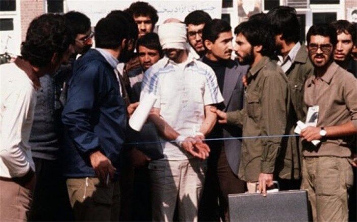 تسخیر سفارت آمریکا 48 روز پس از ورود به دانشگاه؛ پورانصاری: ما 400 نفر بودیم
