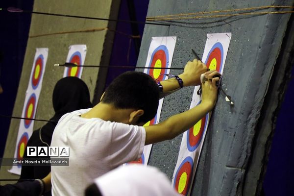 مسابقات استعدادیابی نخبگان تیراندازی با کمان در ارومیه