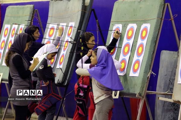 مسابقات استعدادیابی نخبگان تیراندازی با کمان در ارومیه