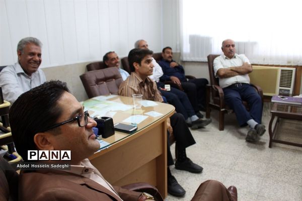 پخش بازی فوتبال در مدارس و ادارات آموزش و پرورش استان بوشهر