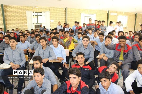 پخش بازی فوتبال در مدارس و ادارات آموزش و پرورش استان بوشهر
