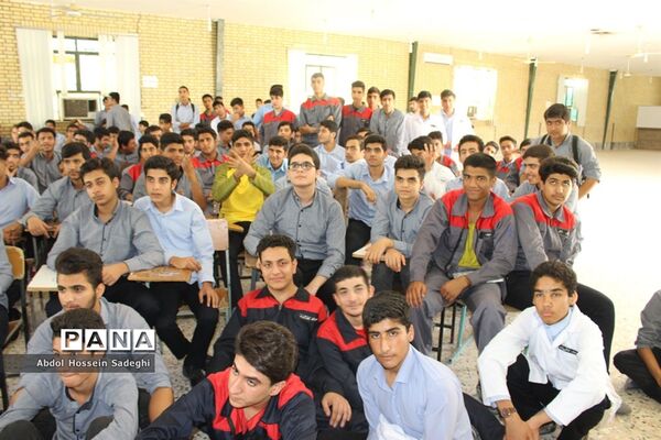 پخش بازی فوتبال در مدارس و ادارات آموزش و پرورش استان بوشهر