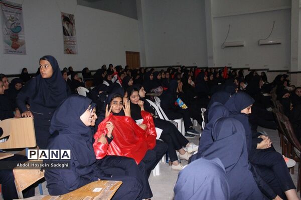 پخش بازی فوتبال در مدارس و ادارات آموزش و پرورش استان بوشهر